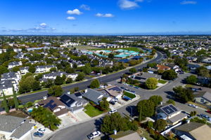  Photo 49