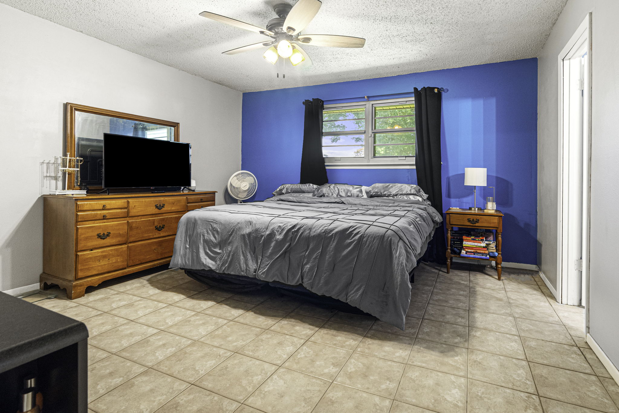  Photo 7