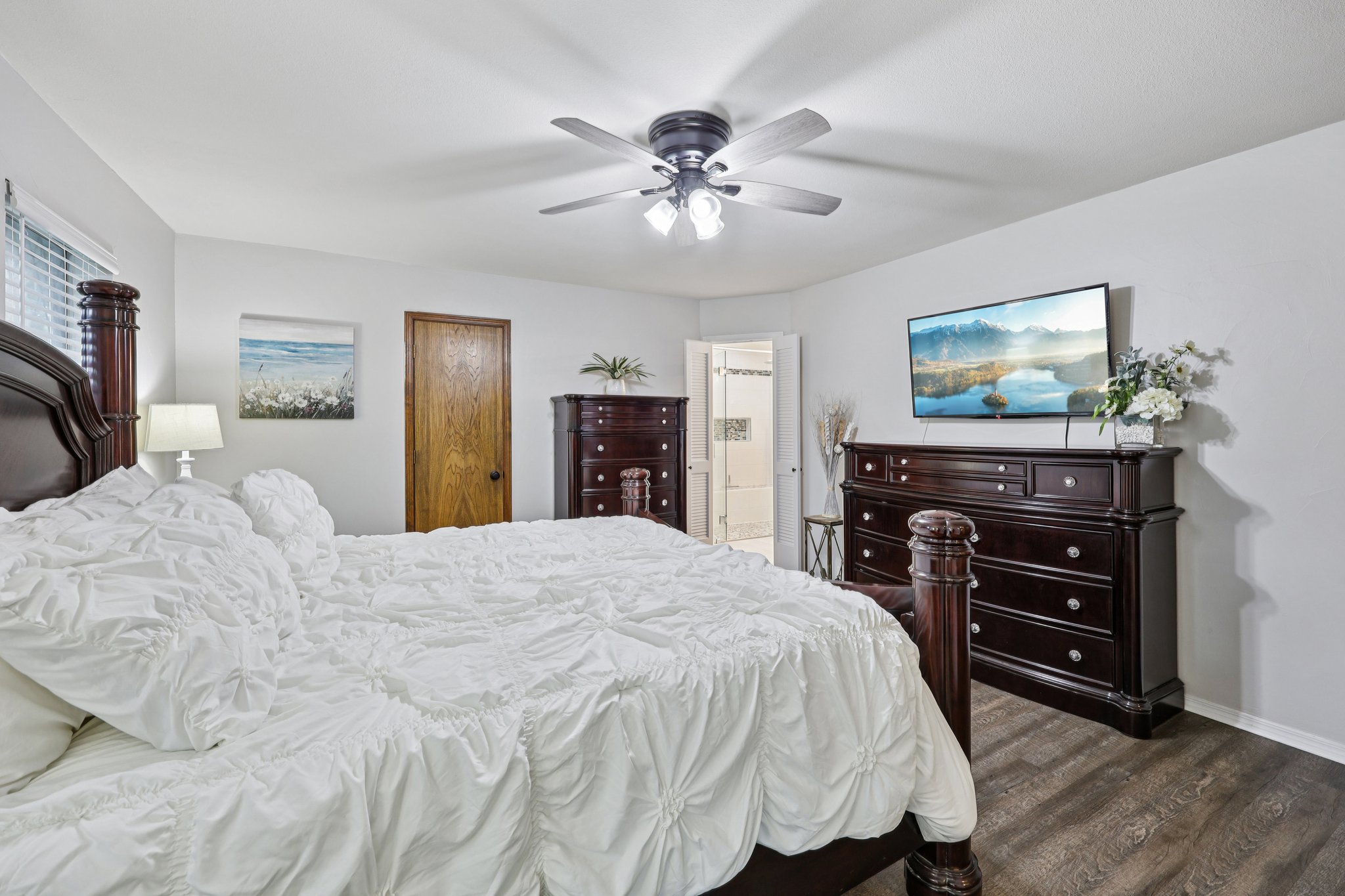 Lillian Ave-S2108-022.jpg