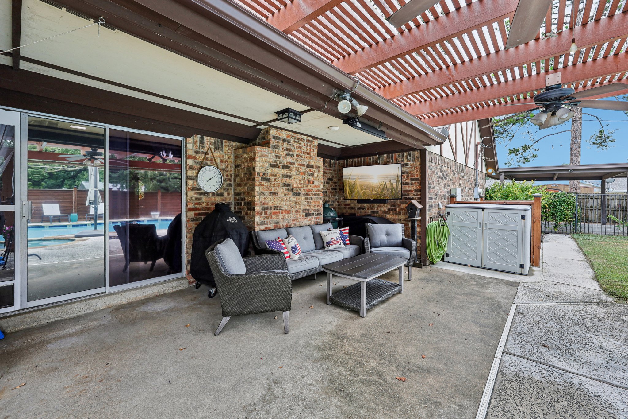 Lillian Ave-S2108-041.jpg
