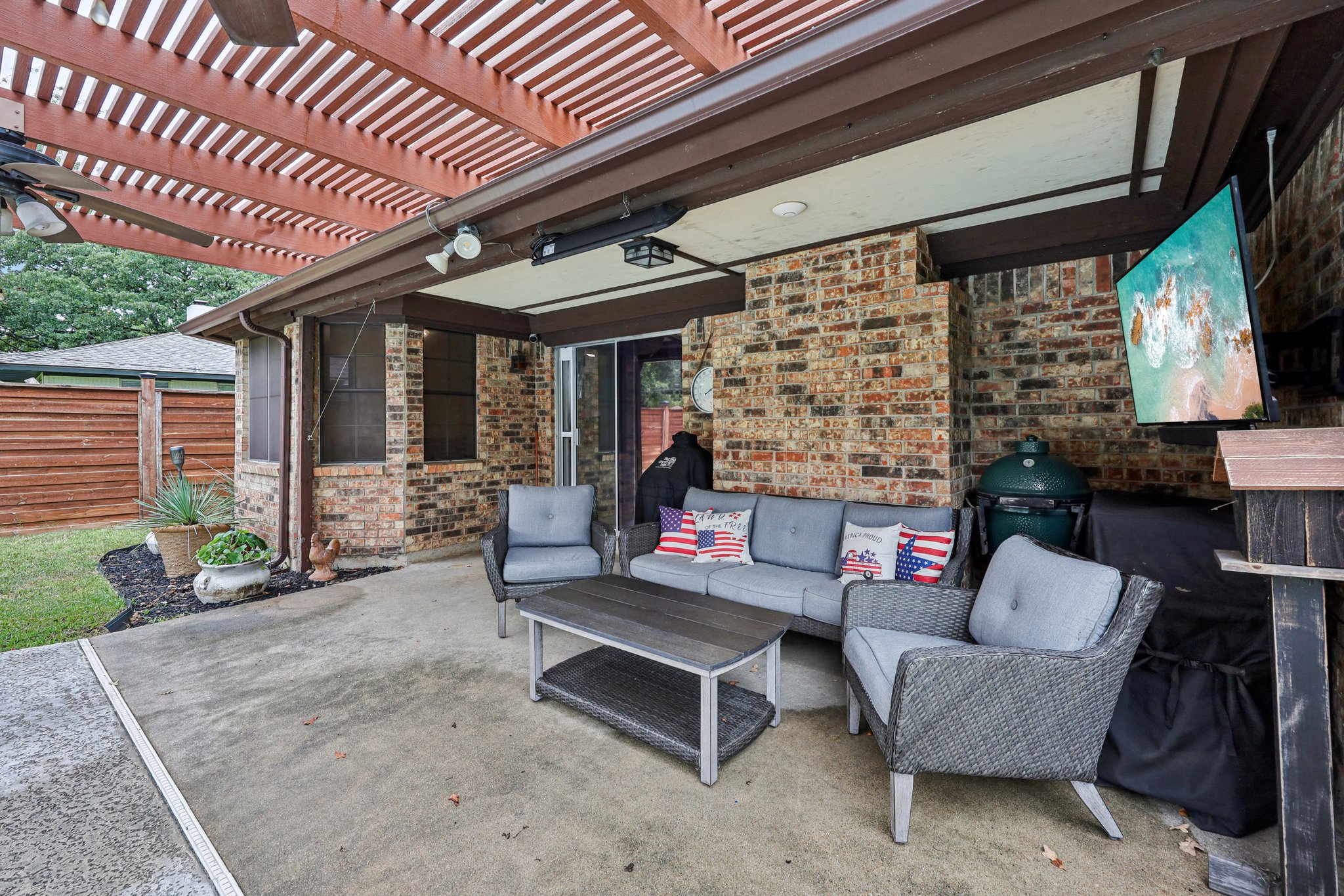Lillian Ave-S2108-042.jpg