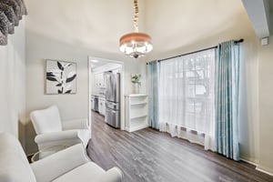 Lillian Ave-S2108-005.jpg