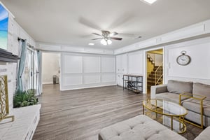Lillian Ave-S2108-009.jpg