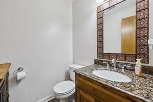 Lillian Ave-S2108-033.jpg