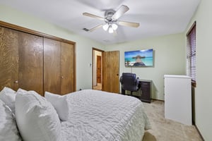 Lillian Ave-S2108-036.jpg