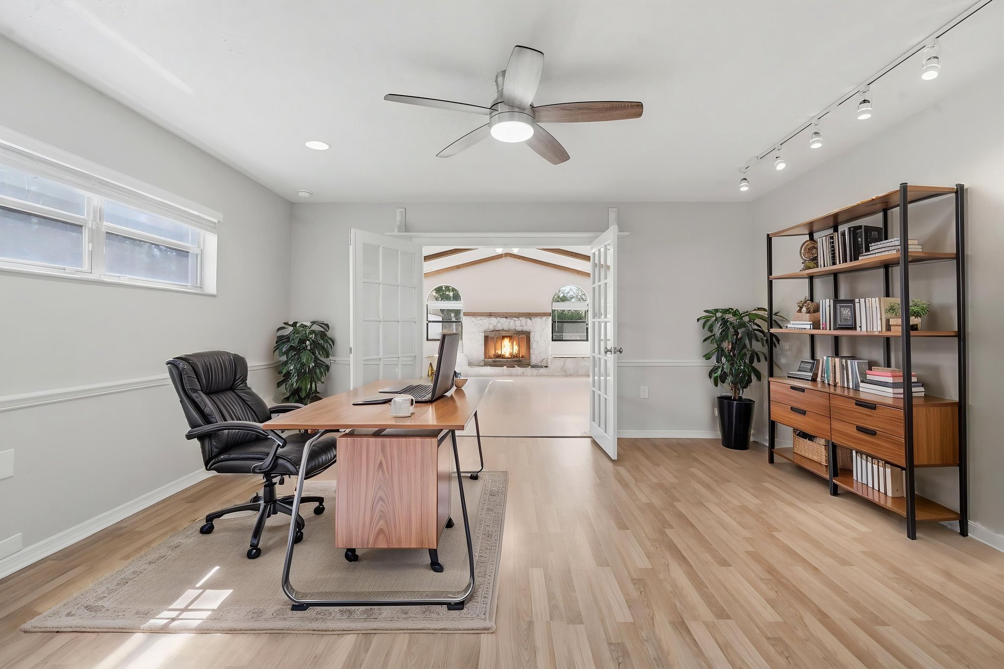 039_DSC09827_with_fire virtually staged.jpeg