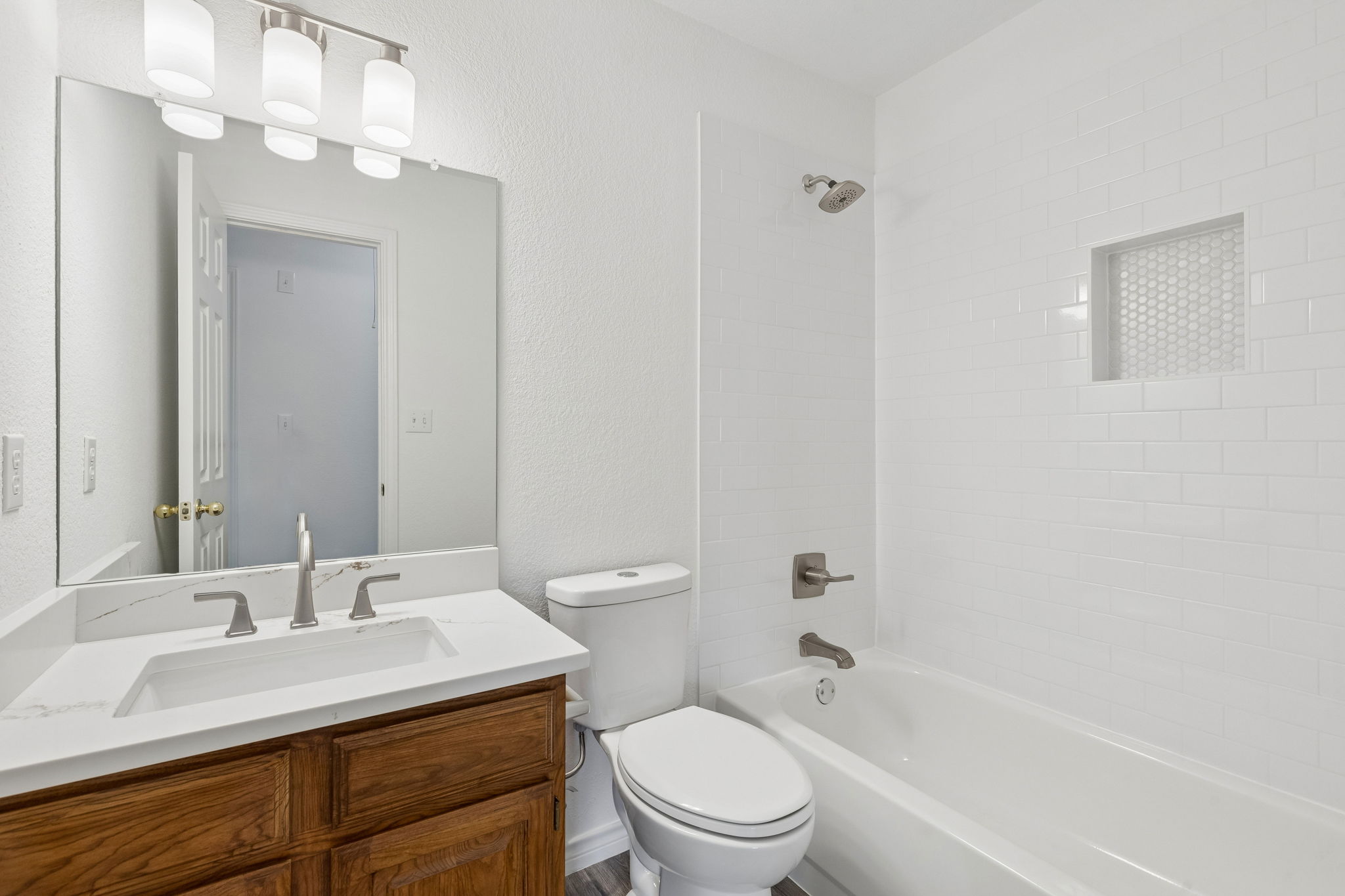1609Blackburn_010