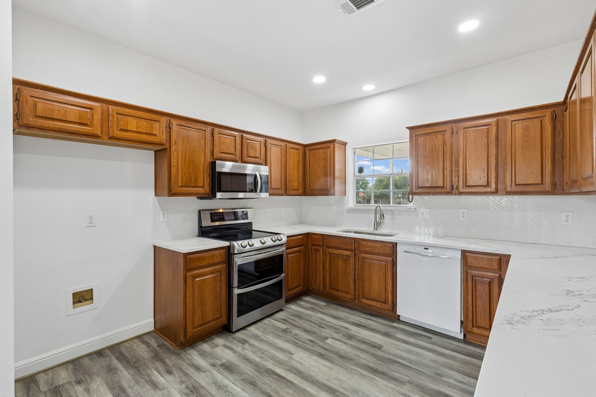 1609Blackburn_020