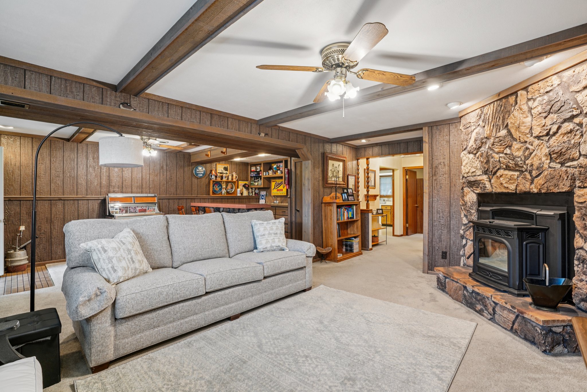 Larkspur Ln-S1908-038.jpg