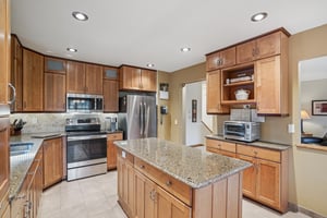 Larkspur Ln-S1908-017.jpg