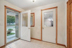 Larkspur Ln-S1908-032.jpg
