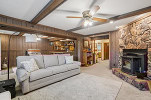 Larkspur Ln-S1908-038.jpg