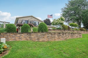 Larkspur Ln-S1908-054.jpg