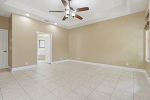  Photo 0