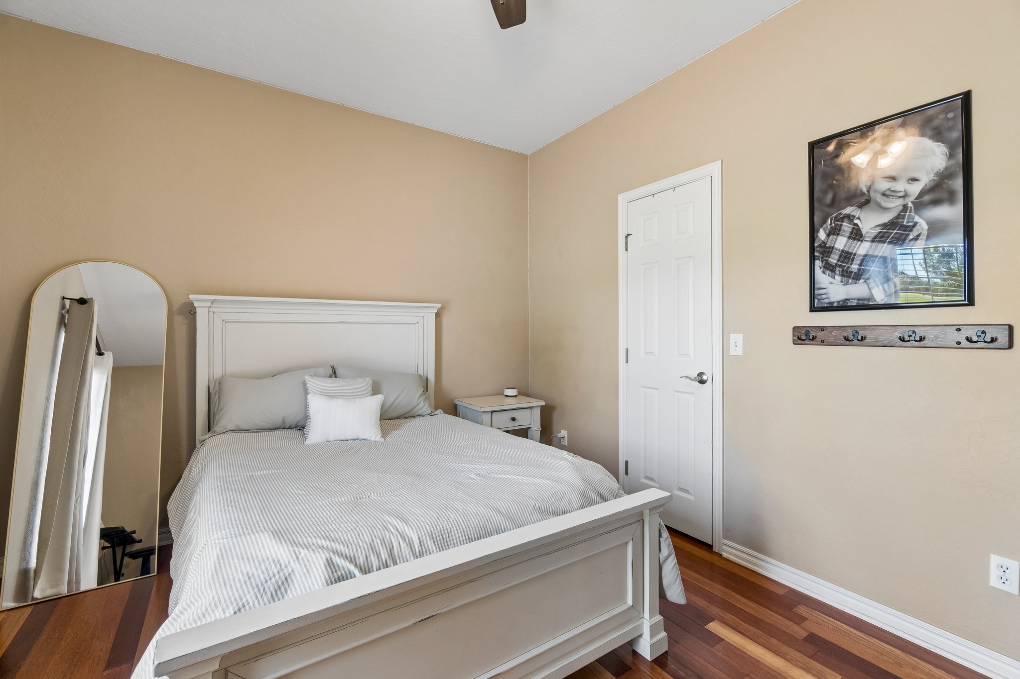 1609 Willow Rd_043.jpg