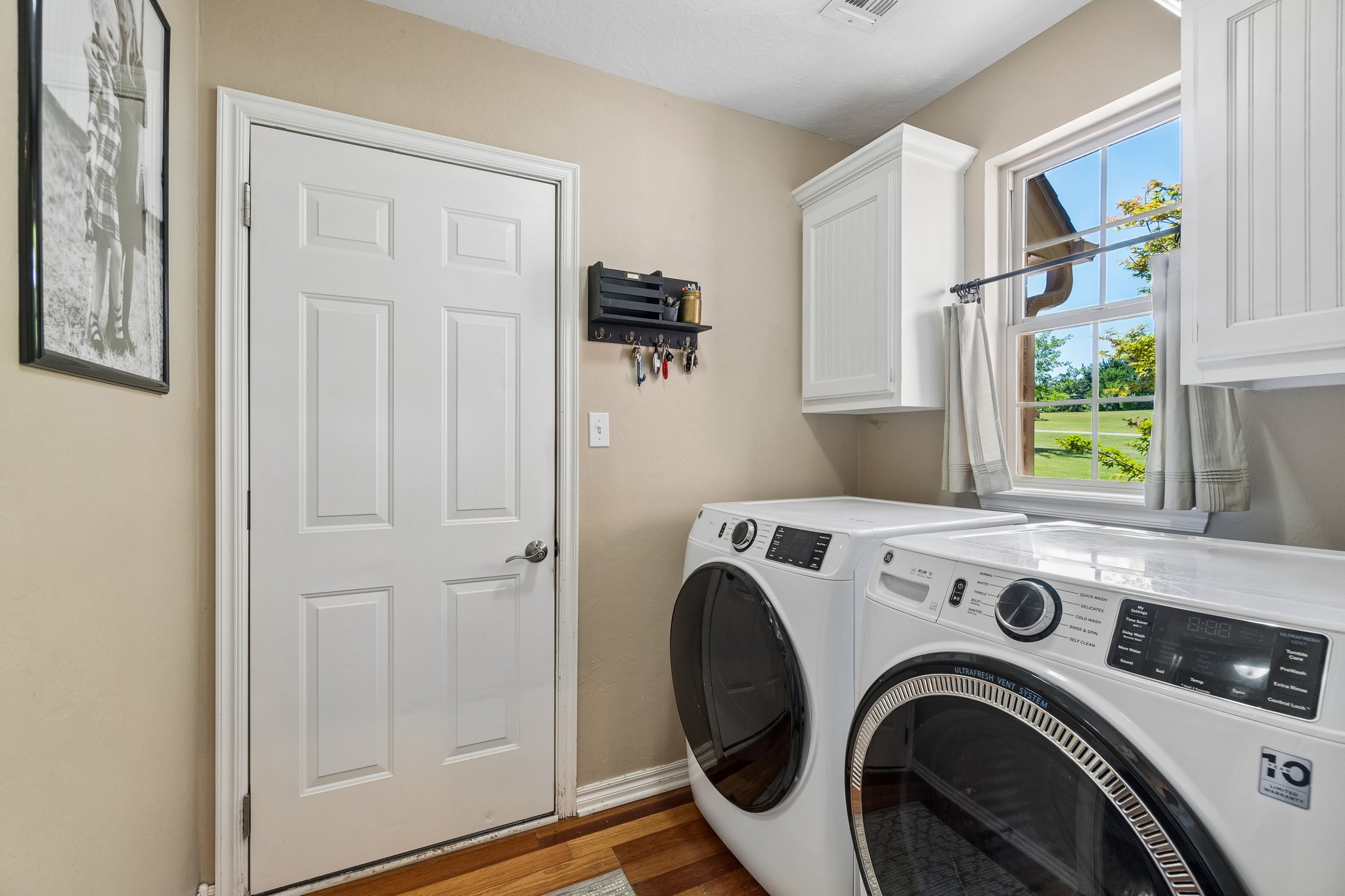 1609 Willow Rd_052.jpg