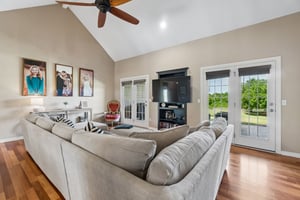 1609 Willow Rd_018.jpg