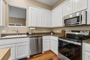 1609 Willow Rd_021.jpg