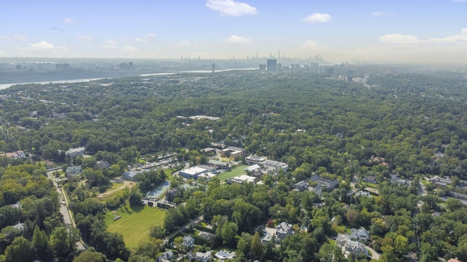 161 Brayton St Englewood NJ