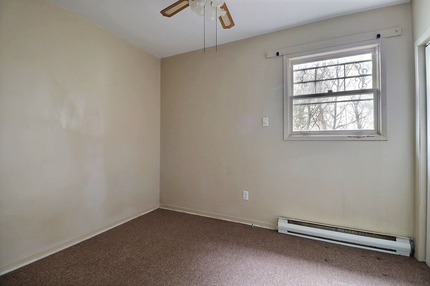 161 Broadway St, Moncton, NB E1A 3Y3 PROPICSTA & MeasureMySpace