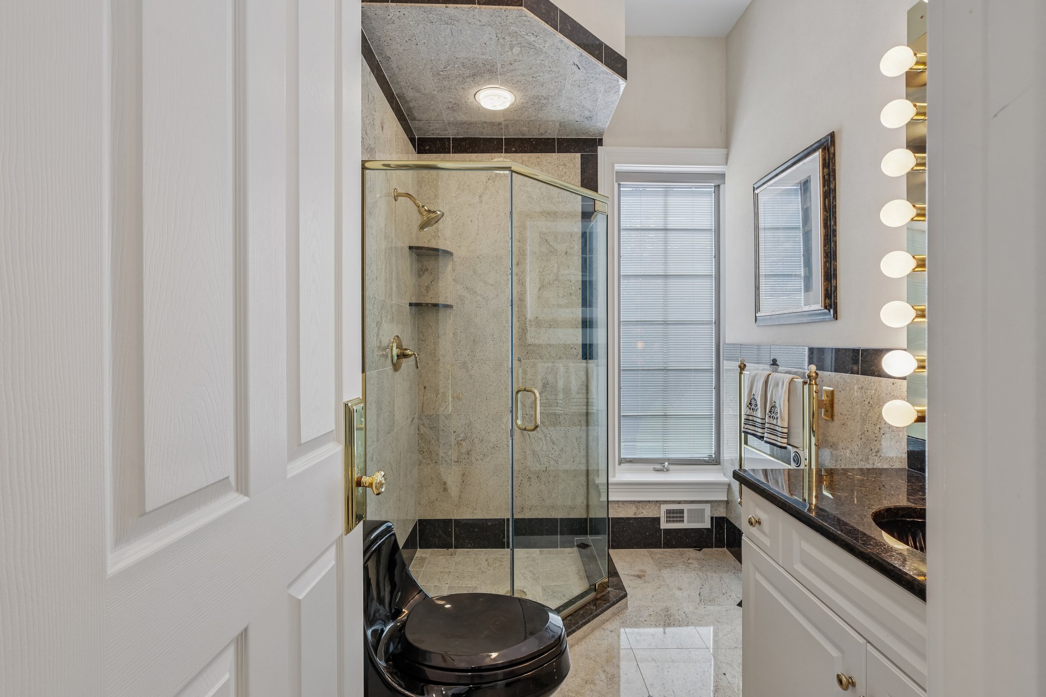 161 Harbourton Woodsville Rd-S2209-033.jpg