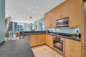 10-kitchen3