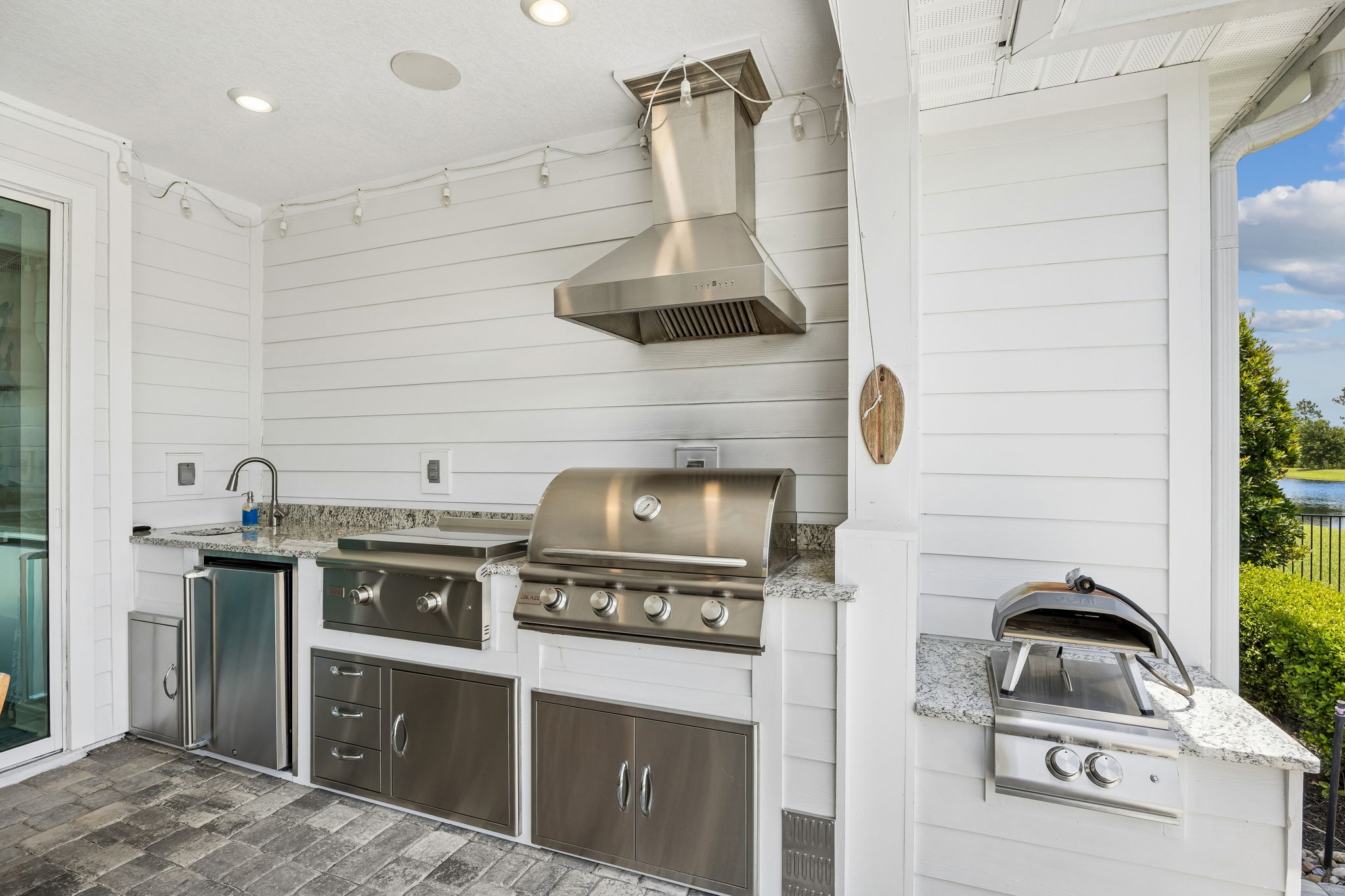 Summer Kitchen