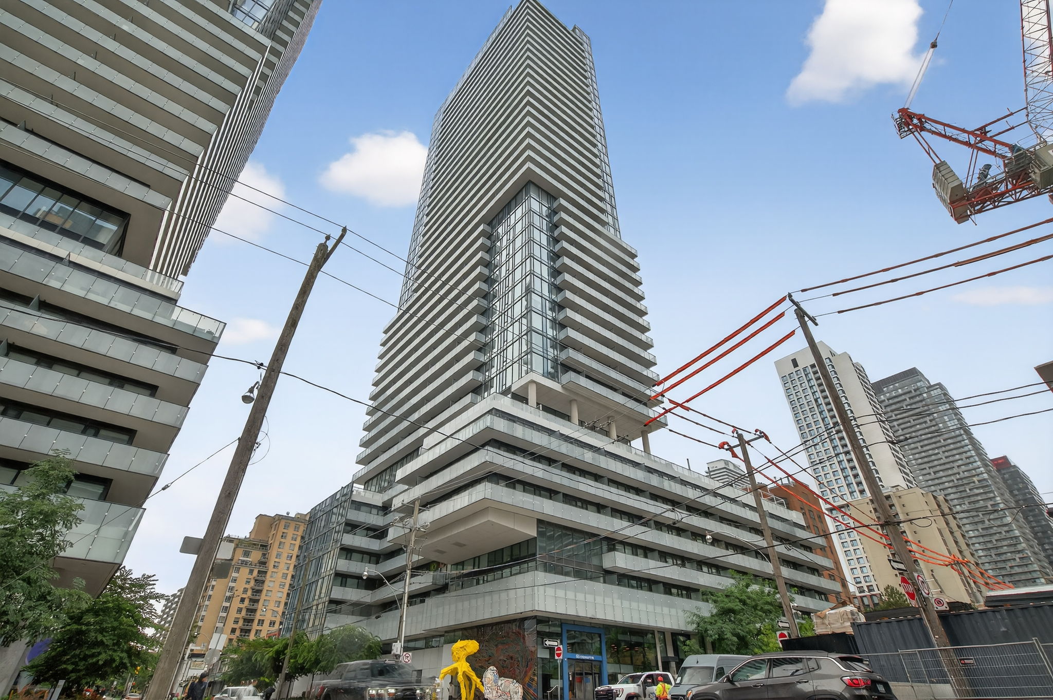 161 Roehampton Ave Unit 702, Toronto ON