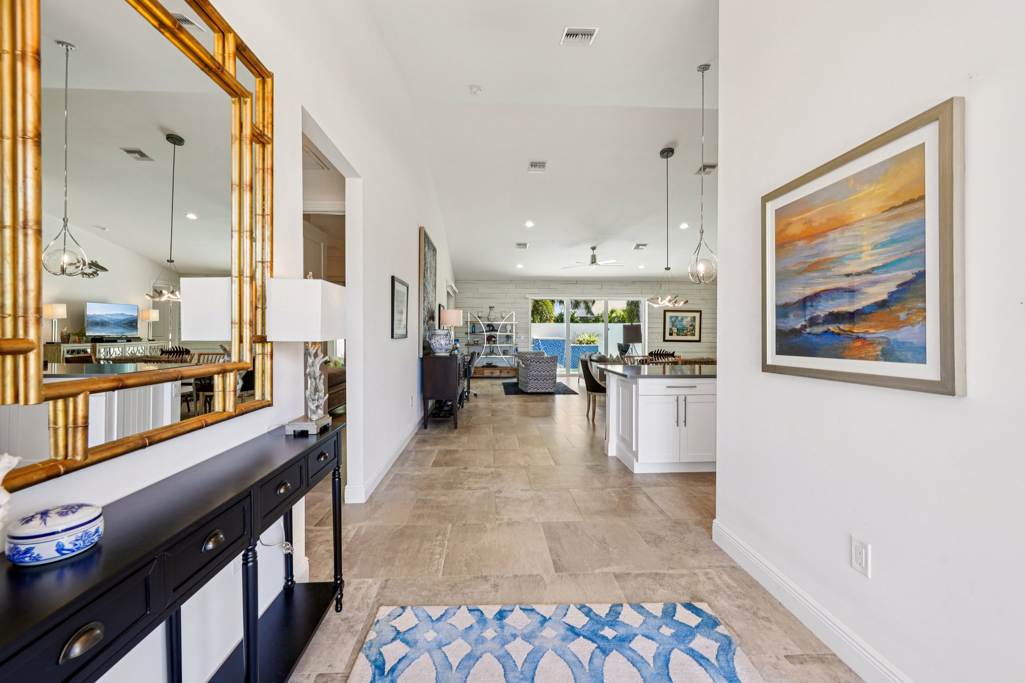 Tahiti Cir-S0302-007.jpg