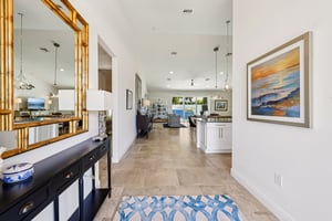 Tahiti Cir-S0302-007.jpg