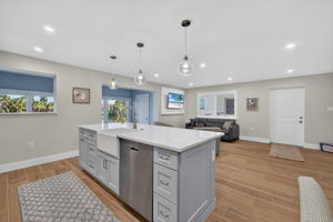Kitchen 3 of 3