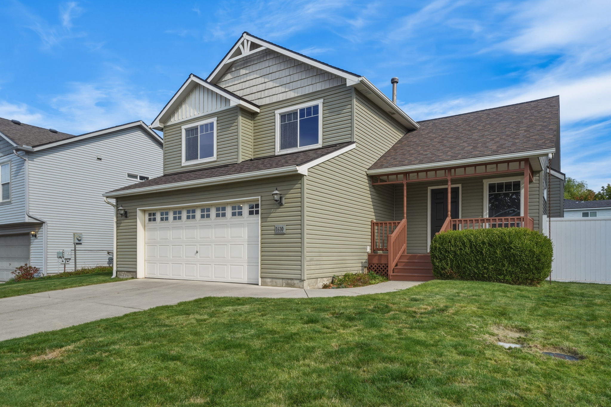  Photo 4