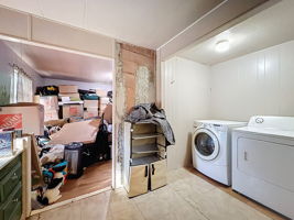  Photo 35
