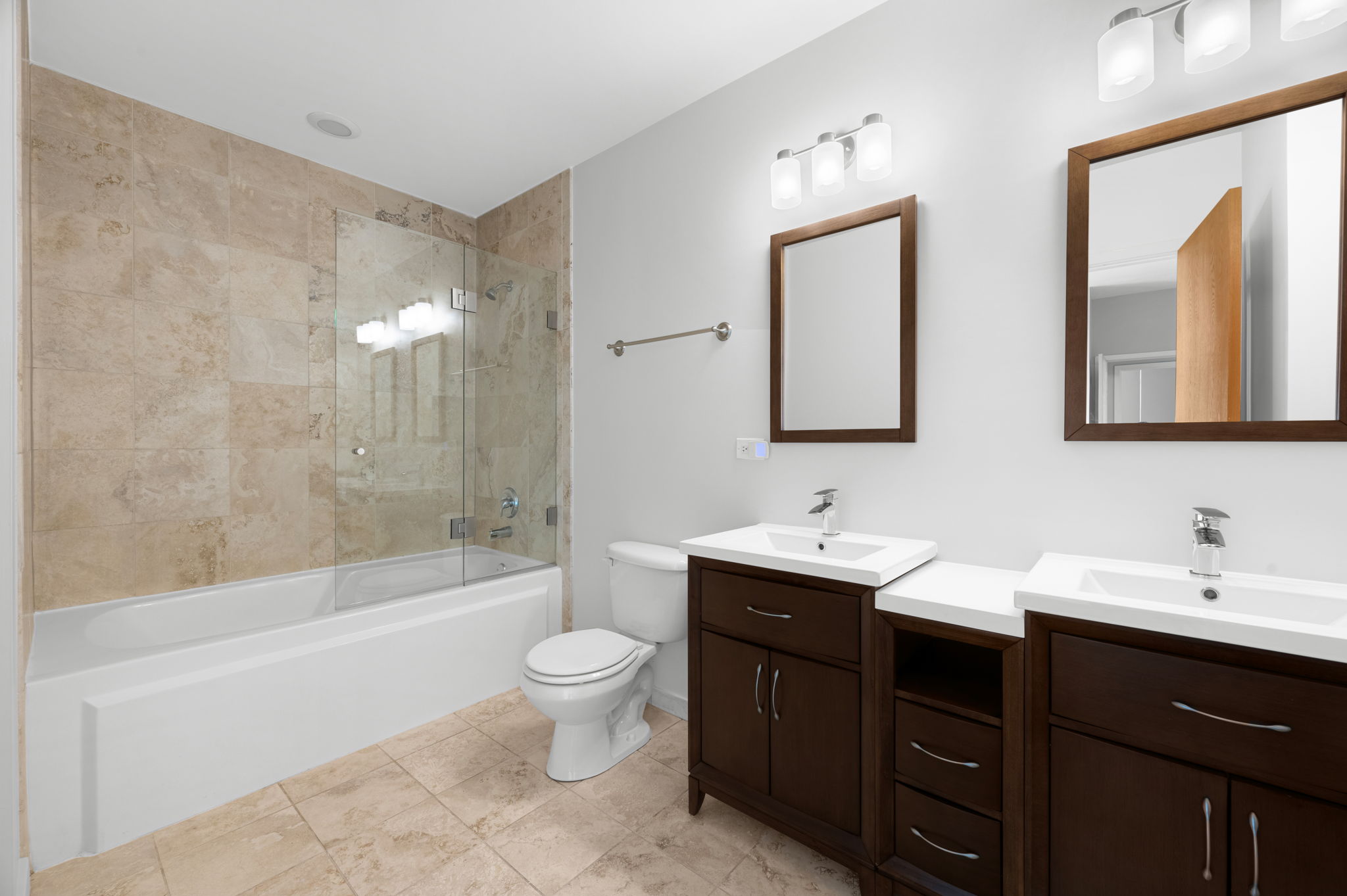 1610 W Fullerton Ave 503, Chicago, IL 60614_011