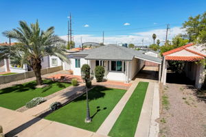 W Lynwood St-032