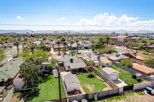 W Lynwood St-047