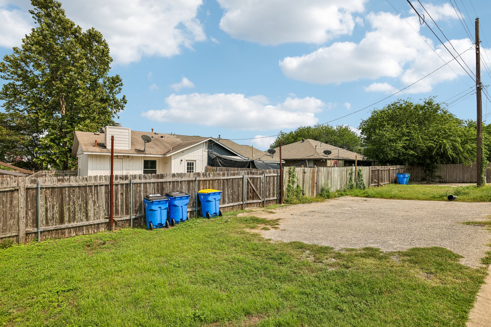Windermere Dr-S2206-034.jpg
