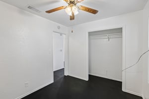 Windermere Dr-S2206-020.jpg