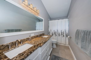 Upper Level Bathroom2