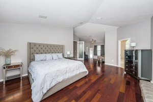 Upper Level Mastesr Bedroom1b