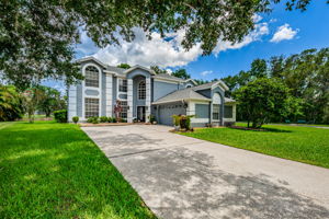 Front Exterior2