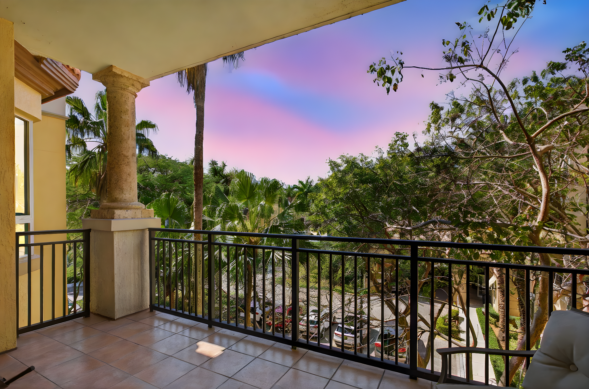 16102-2323 day to dusk.jpeg