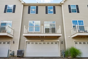 Bentz Way-S0508-041.jpg