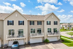 Bentz Way-S0508-052.jpg