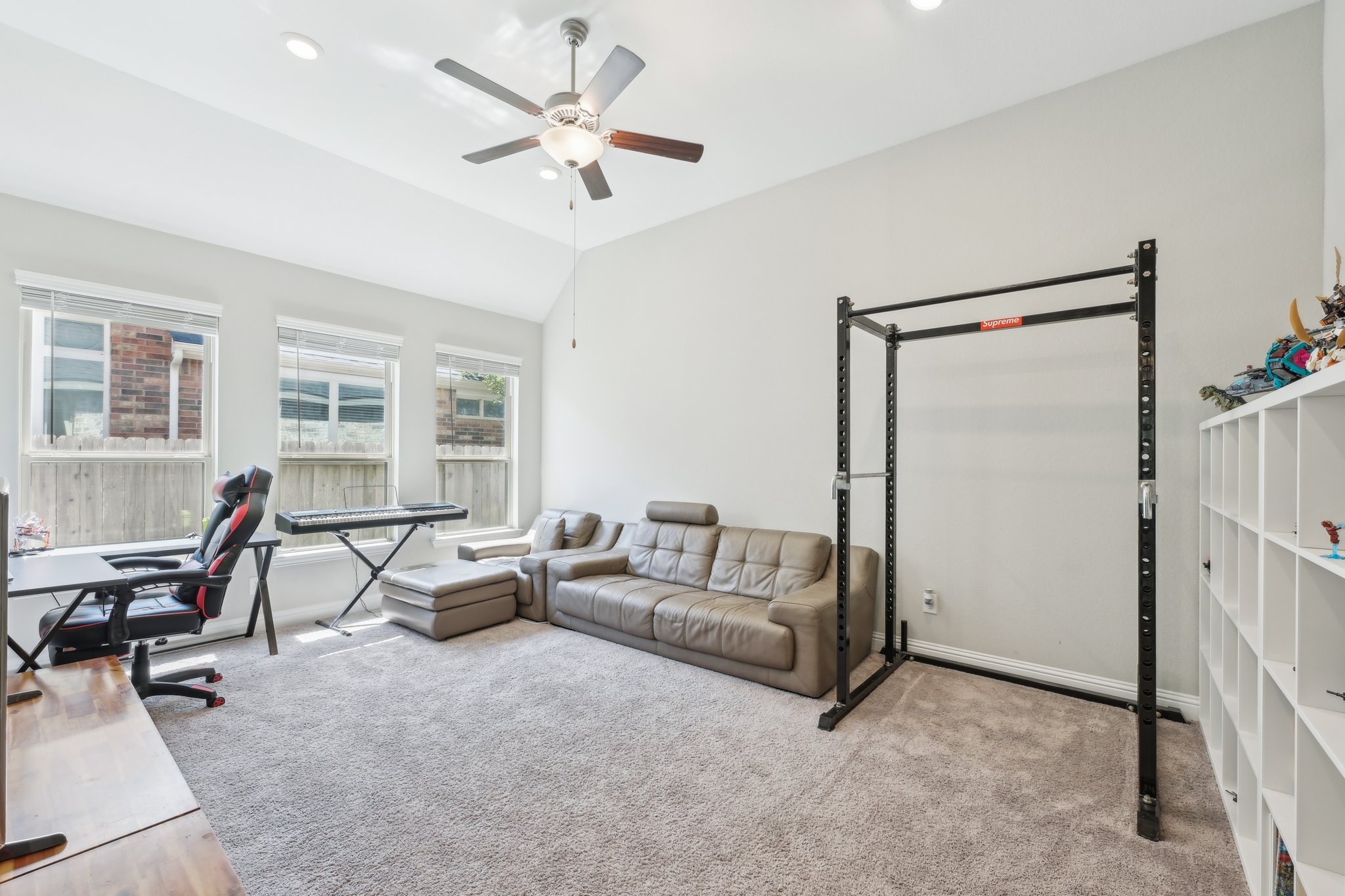 Carriage Oaks Ln-1104-028.jpg