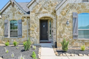Carriage Oaks Ln-1104-008.jpg