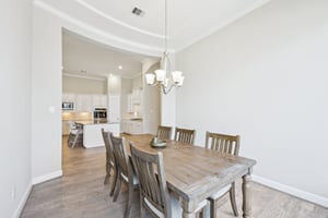 Carriage Oaks Ln-1104-015.jpg