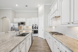 Carriage Oaks Ln-1104-017.jpg