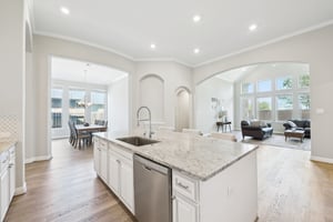 Carriage Oaks Ln-1104-019.jpg