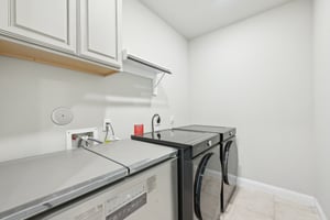 Carriage Oaks Ln-1104-027.jpg